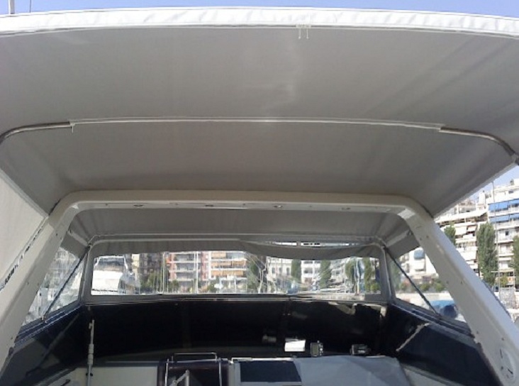 Υφάσματα Υψηλής Σκίασης & Αντοχής